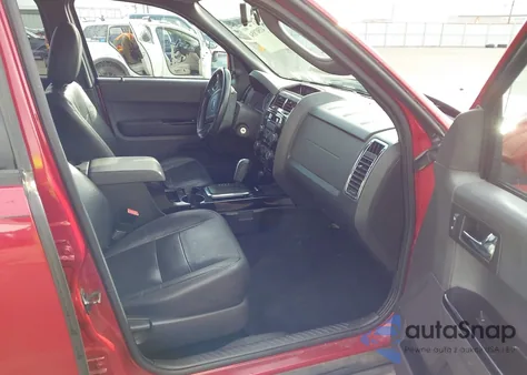 2011 Ford Escape Limited z USA, uszkodzony, nr VIN 1FMCU0EG7BKA22779